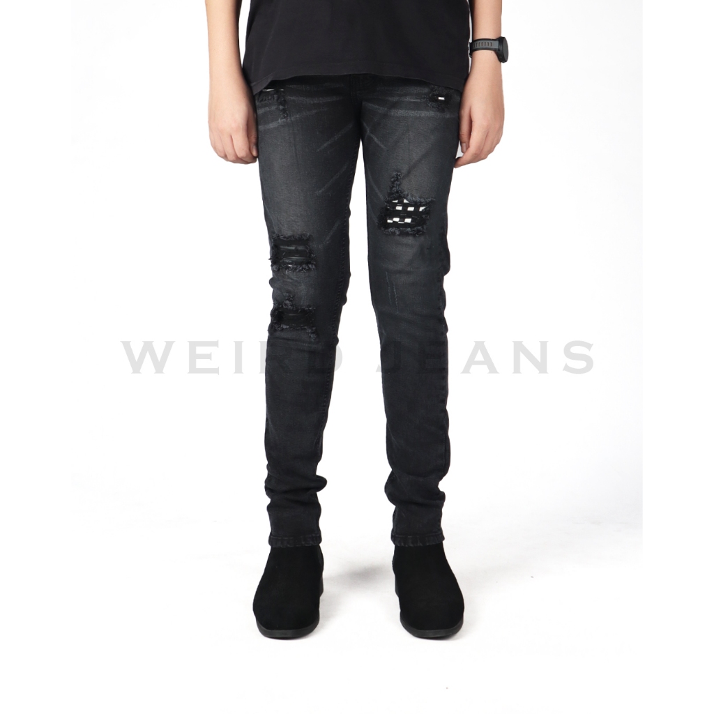 Weird Jeans - Hugo Black - Celana Jeans Panjang Denim Pria Slim Fit Warna Hitam Ripped Tambal Leather - Image 2