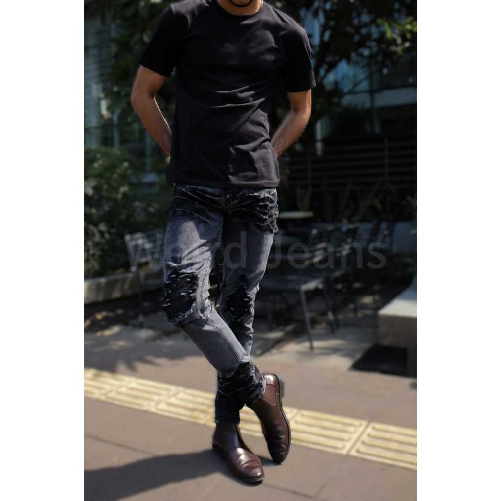 Weird Jeans - Venom Black - Celana Jeans Panjang Pria Warna Hitam Ripped Patch Skinny Fit Strech Nyaman Elegant - Image 3