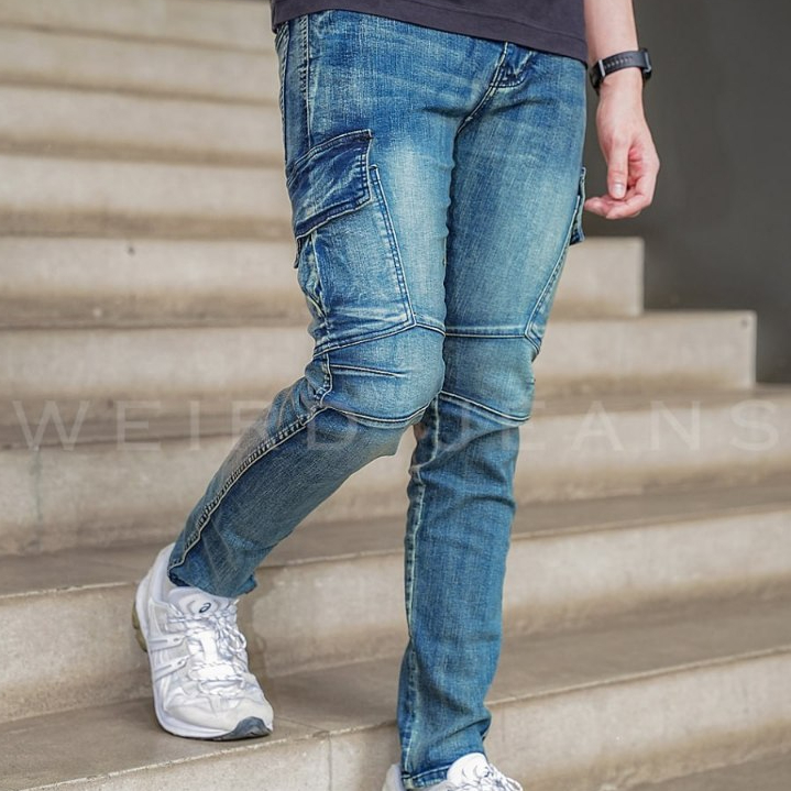 Weird Jeans - Cargo Rudolf Blue - Celana Jeans Cargo Panjang Pria Slim Fit Strech Warna Polos - Image 2